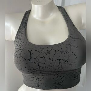 Lululemon sports bra Sz 6